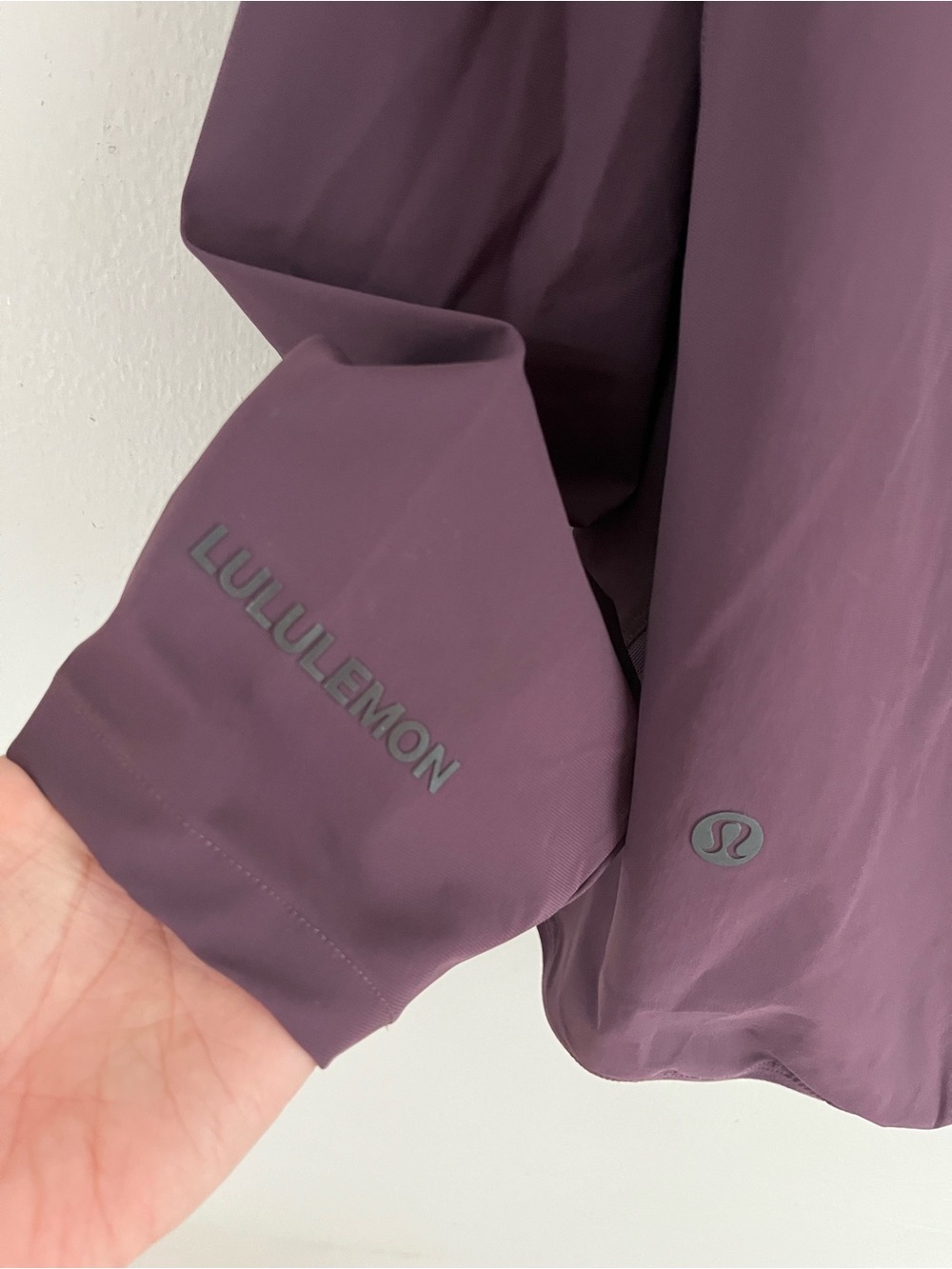 Lululemon Jacket - Picture 5 of 7
